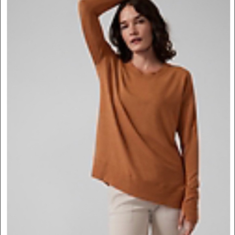 Athleta coaster LUXE sweatshirt Medium